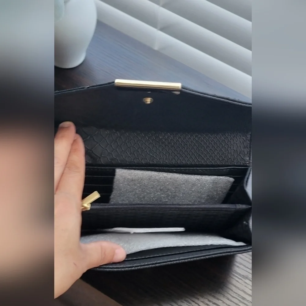 Black Wallet